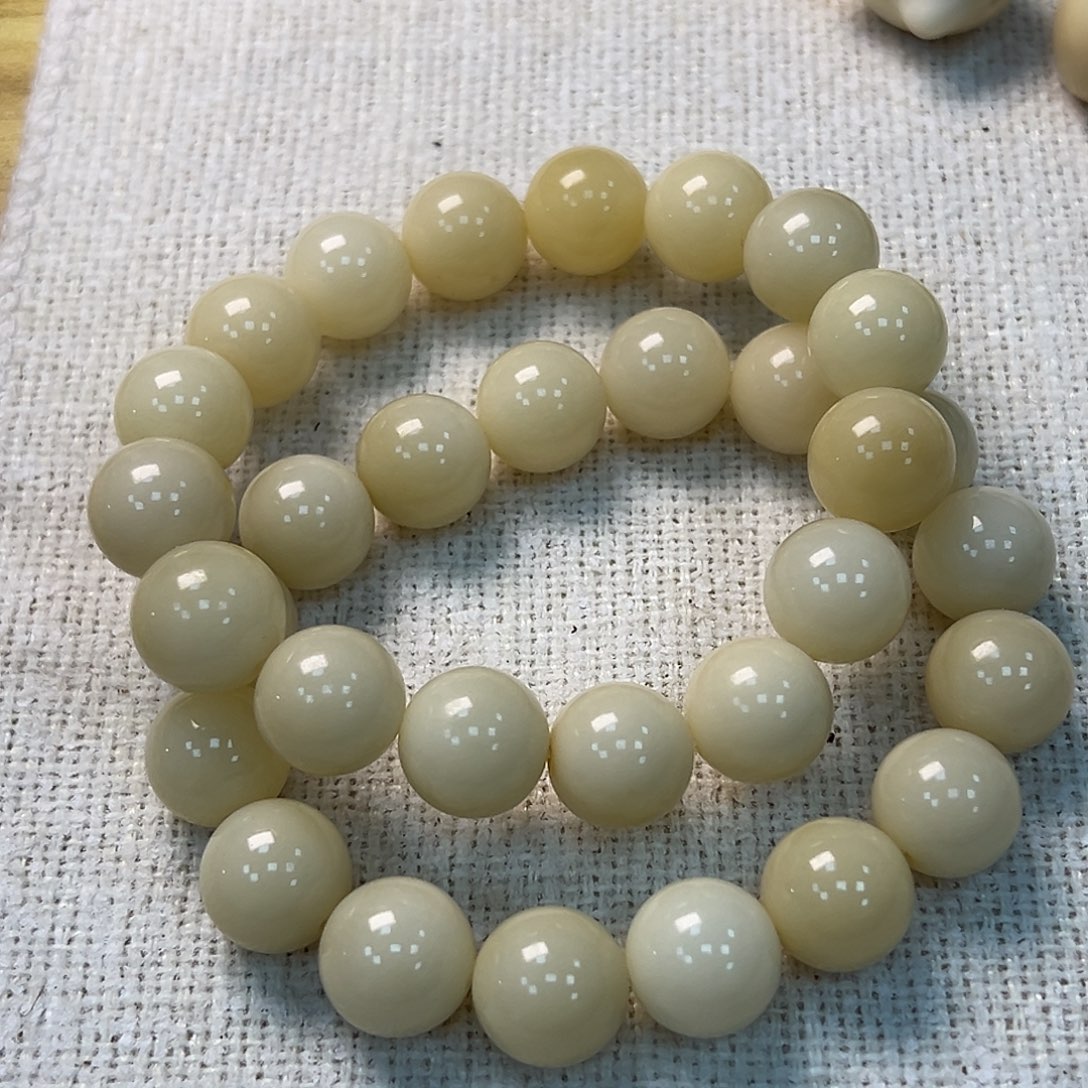 吊坠菩提根/象牙果