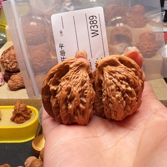 一***回吊坠文玩核桃文玩核桃三棱四棱蛇头蛇王