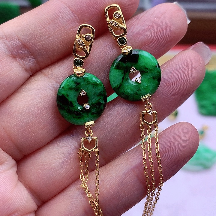 翡翠颈饰银S925镶嵌翡翠