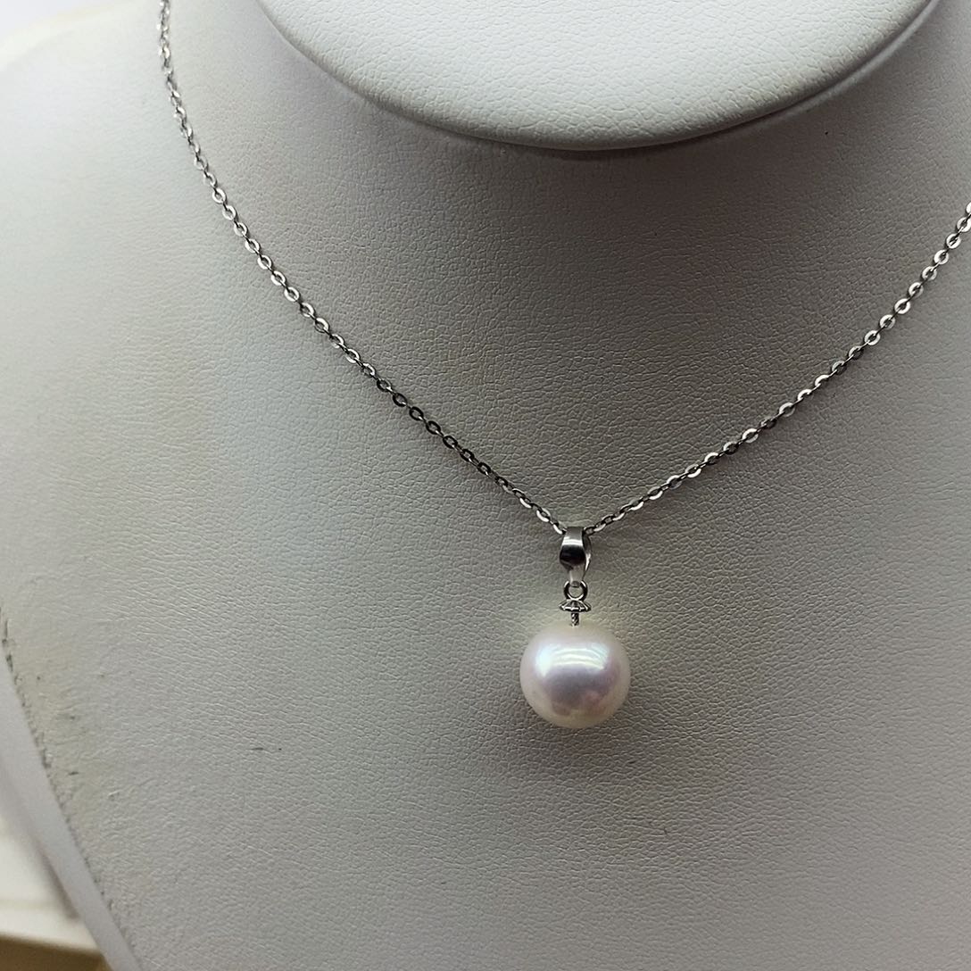 银S925镶嵌吊坠(赠链)淡水珍珠