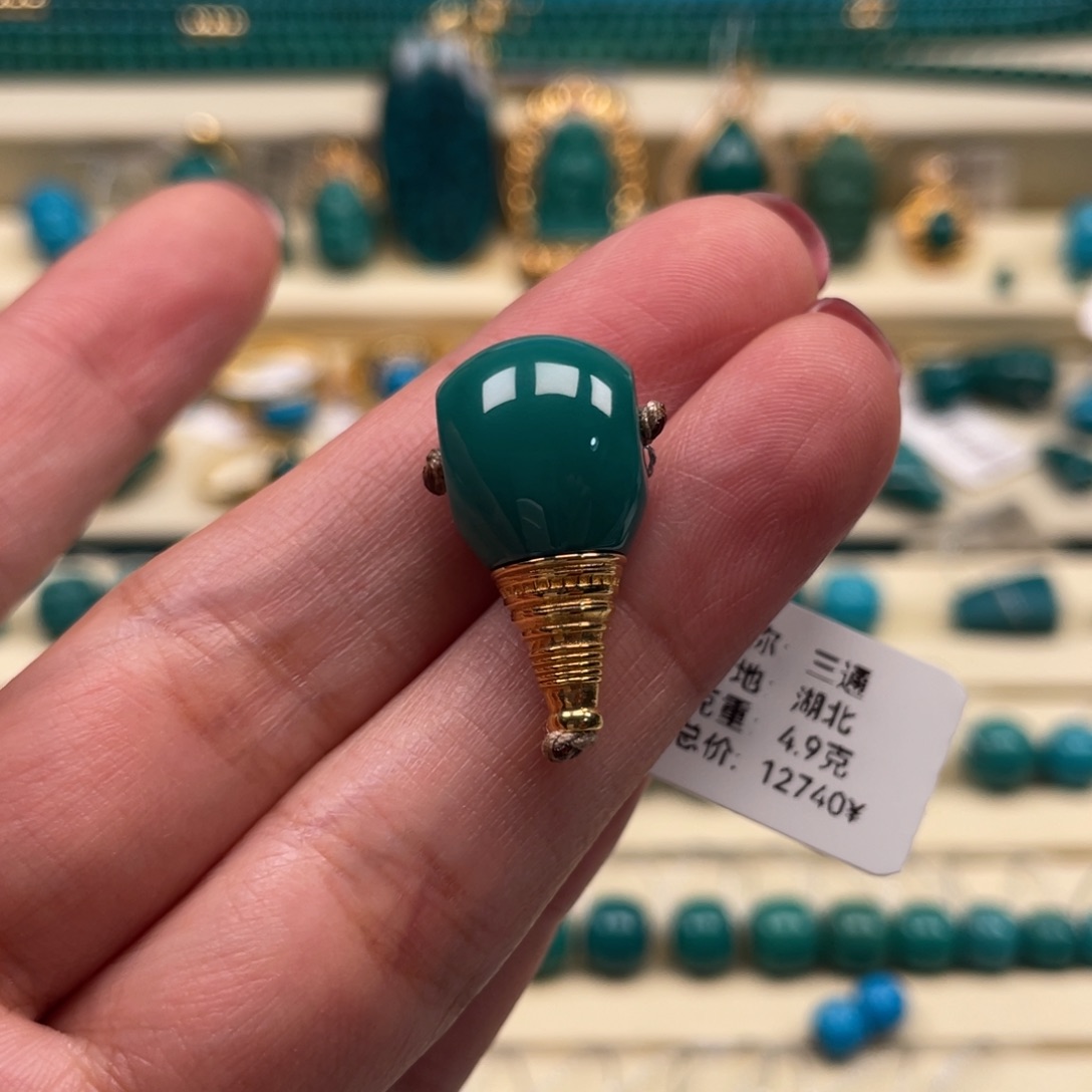 18K金镶嵌绿松石珠宝奇石三通尺寸12