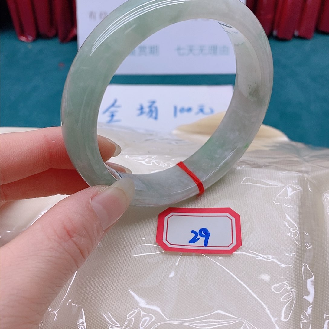 翡翠手镯未镶嵌芳*紫29999999