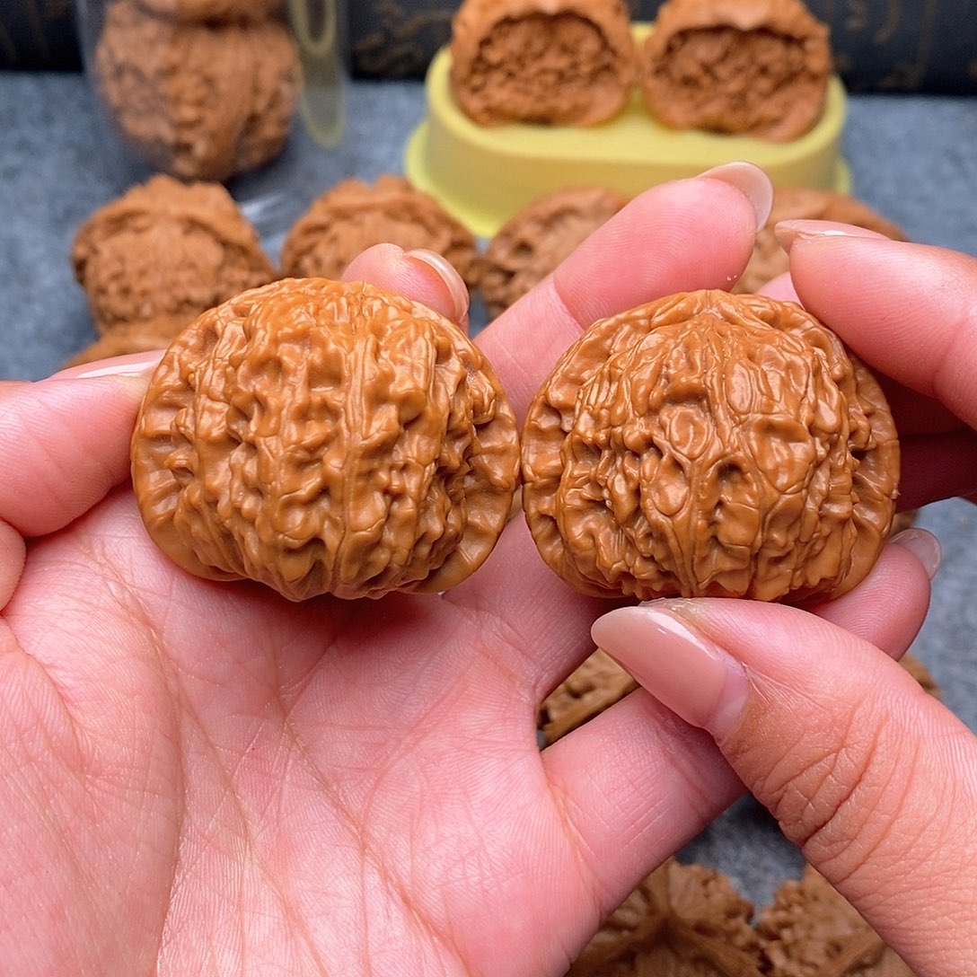 文玩核桃把件球白43全重