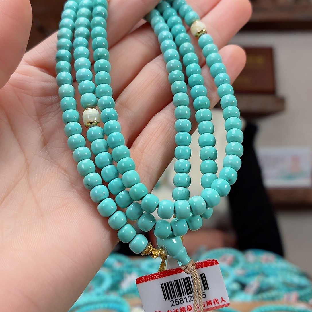 18K金镶嵌绿松石珠宝奇石