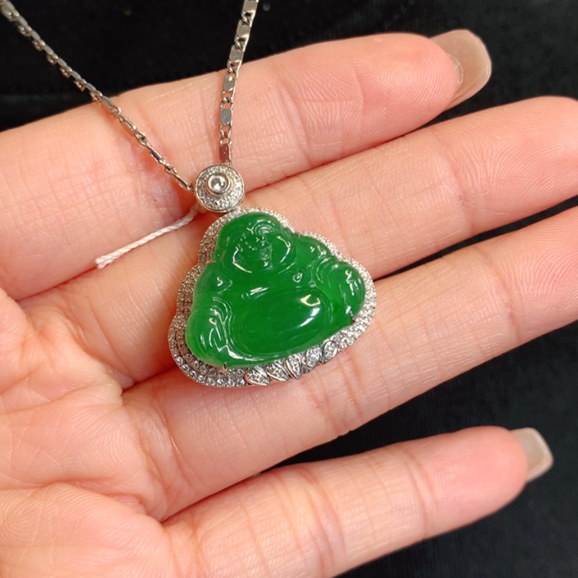 【闪购商品】颈饰18K金镶嵌翡翠佛公