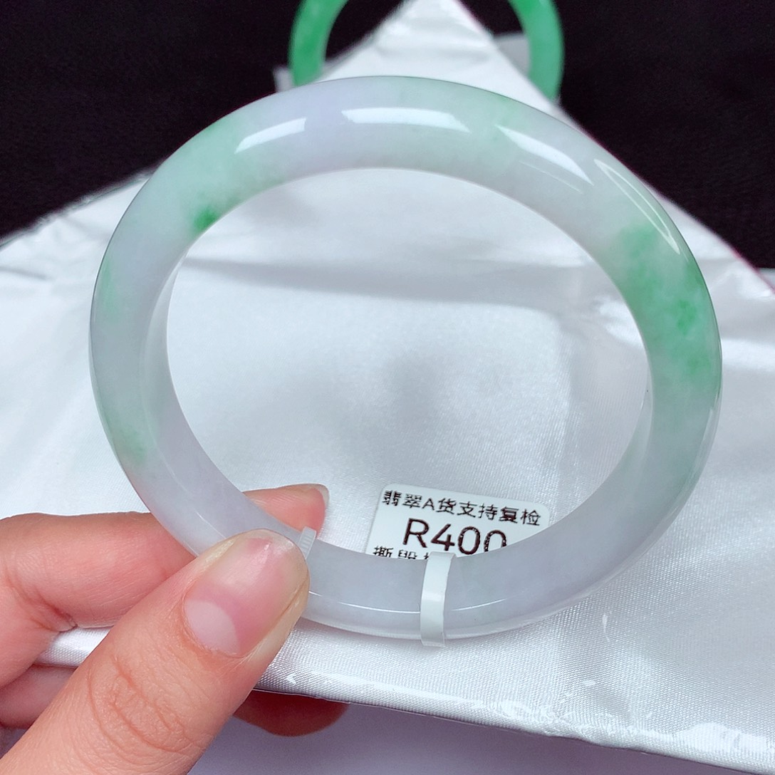 翡翠未镶嵌手镯正圈59