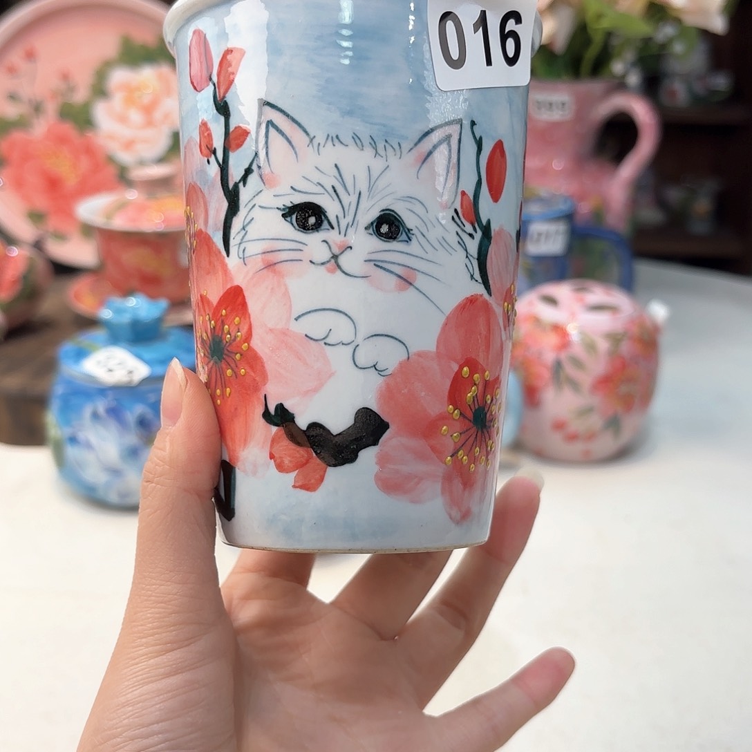 瓷片兔兔好可爱啊我