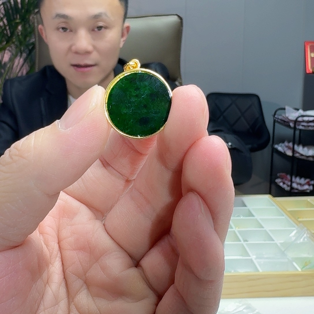 翡翠吊坠(不含链)银S925镶嵌天然