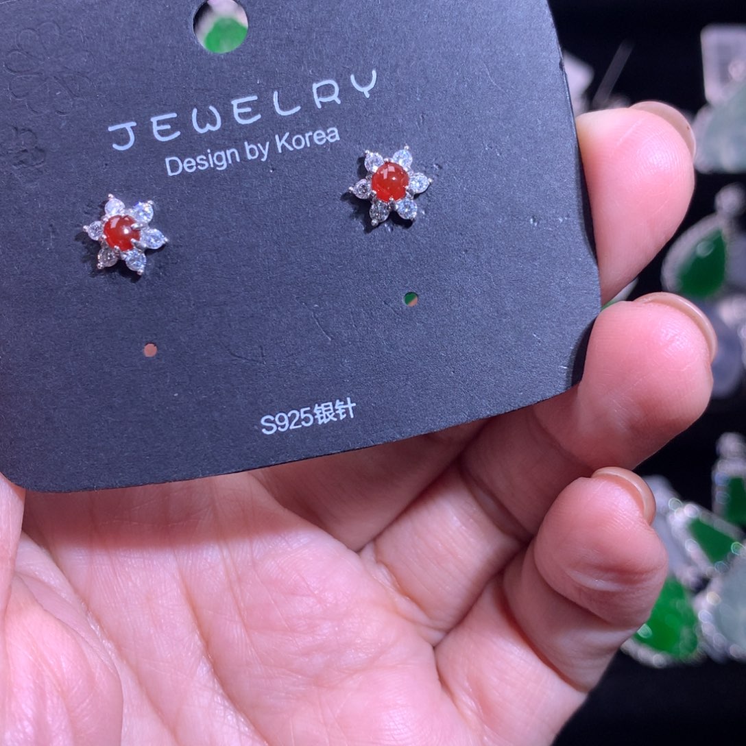 【闪购商品】银S925镶嵌翡翠耳饰