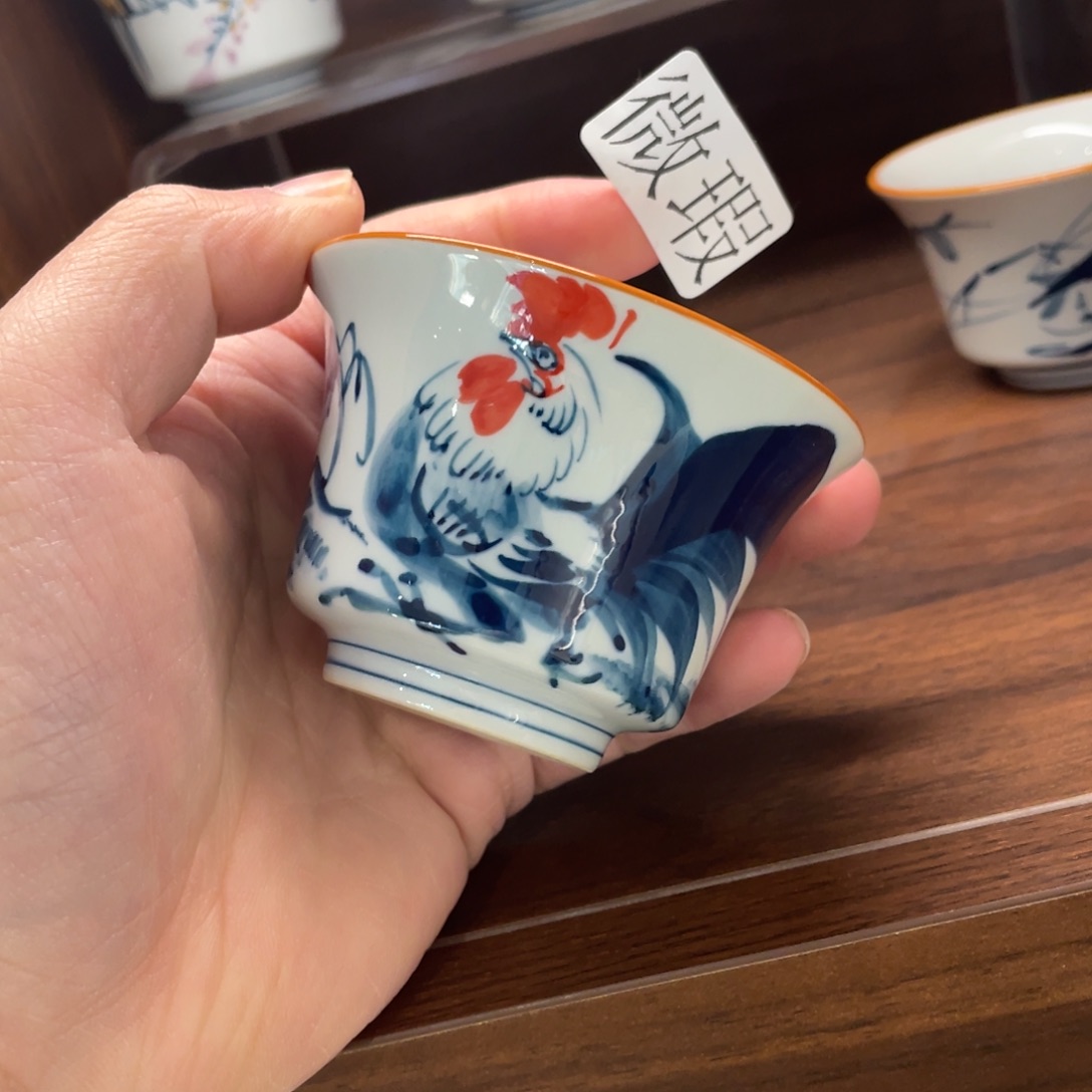 釉下手绘茶具微瑕