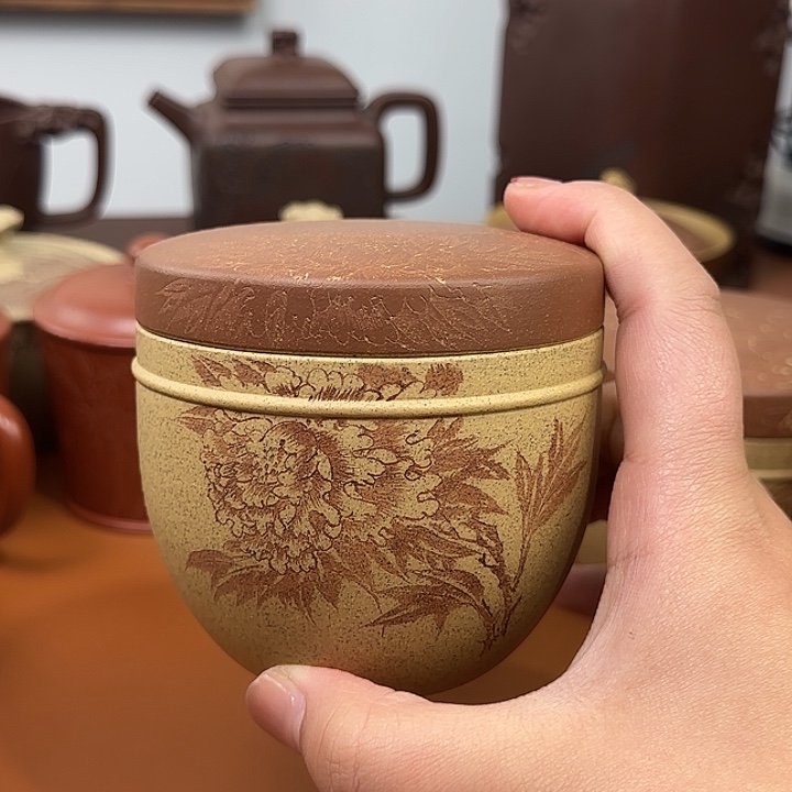 李建军老师茶叶罐