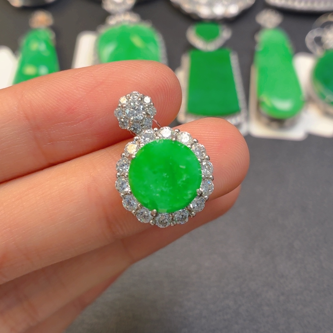 翡翠银S925镶嵌颈饰