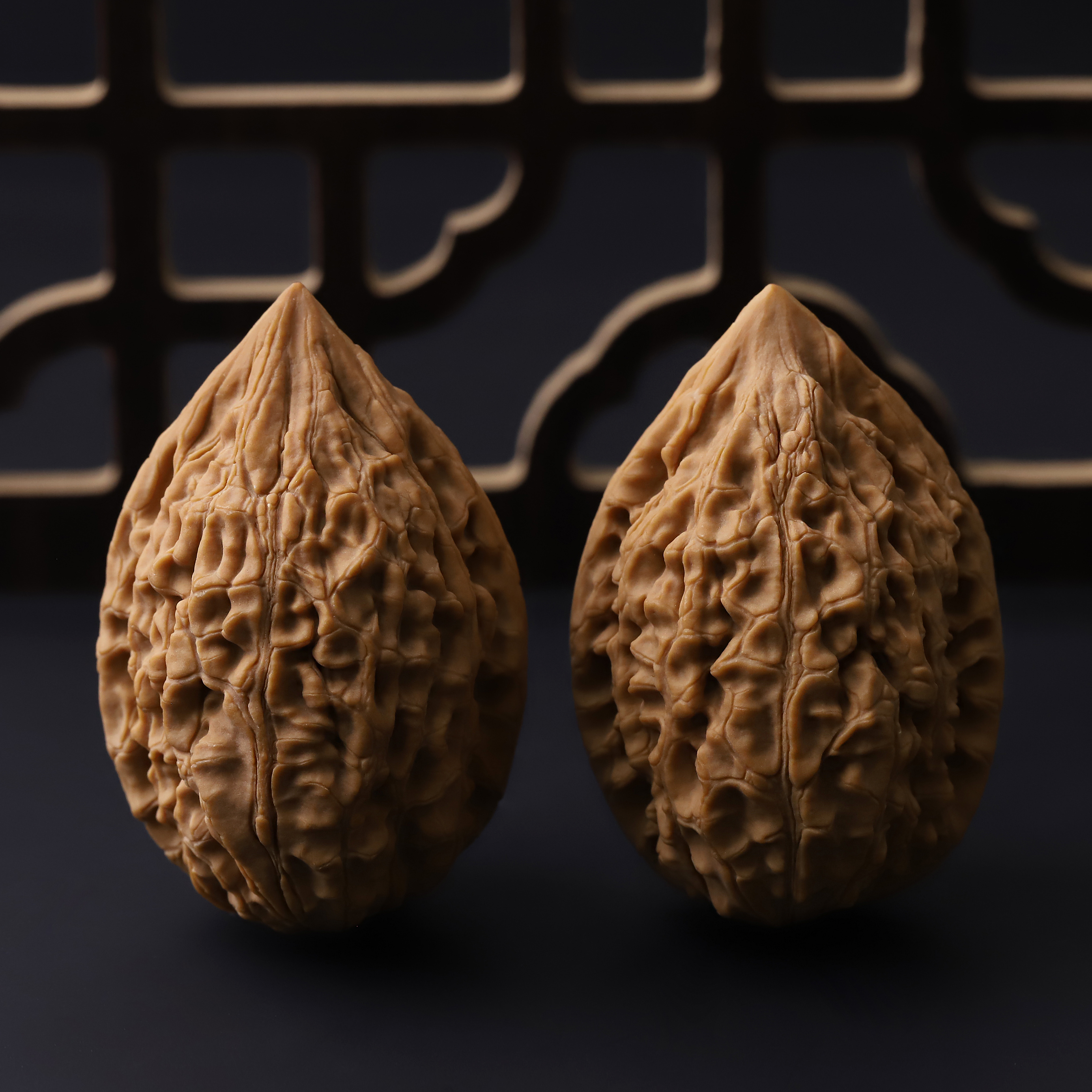 HT1029-5【长治鸡心】微微微修文玩核桃手把件