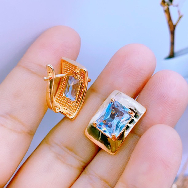 合金玻璃耳饰 白色 灯光差色不要误解 ئاقرەڭ