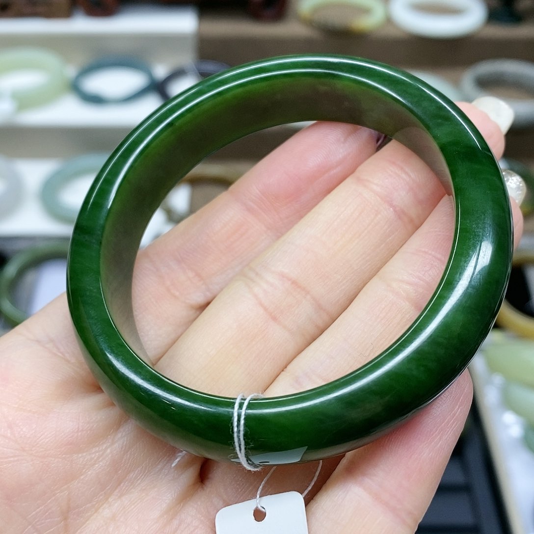 【闪购商品】和田玉（碧玉）手镯未镶嵌