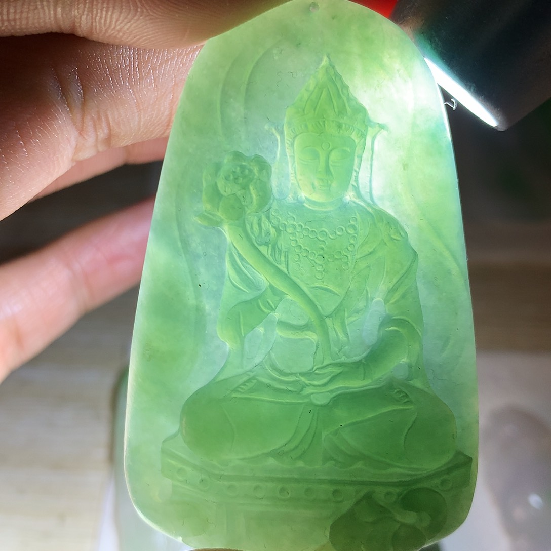 定制翡翠未镶嵌翡翠