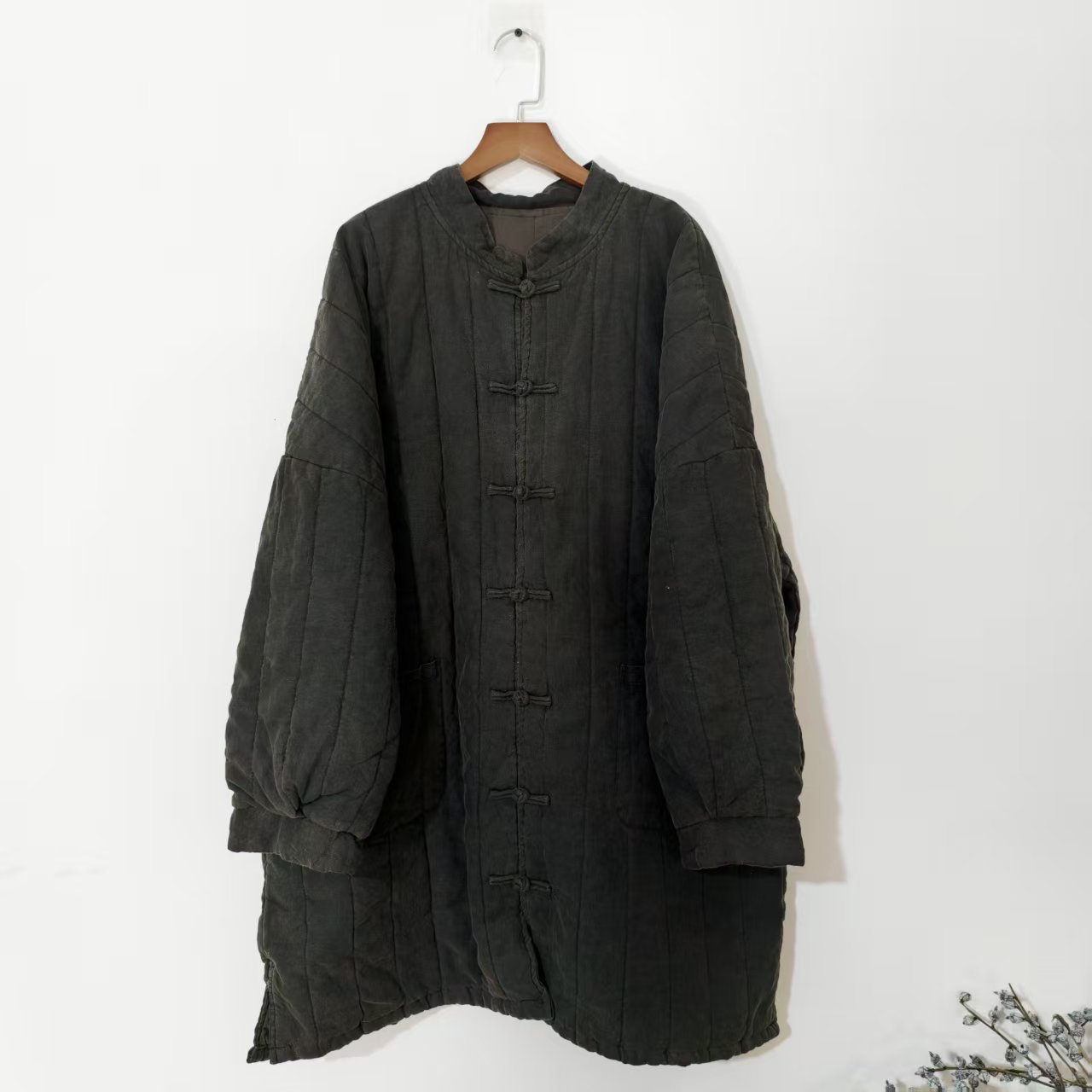 【大梅子推荐】设计款亚麻盘扣棉服DXG8821