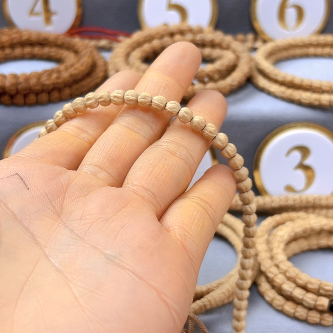 柏香籽/百香籽手串呆*雷