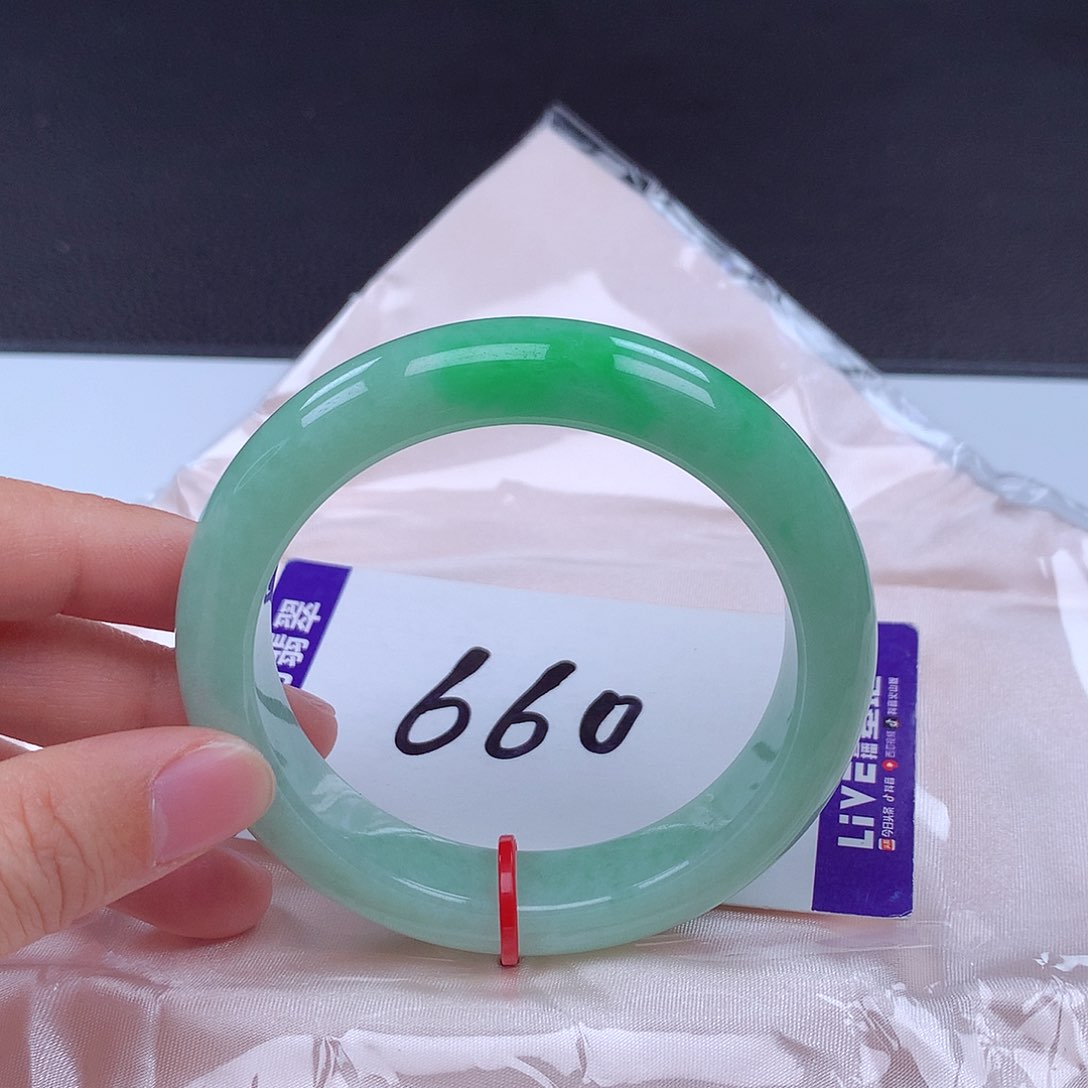 翡翠手镯未镶嵌手镯001841