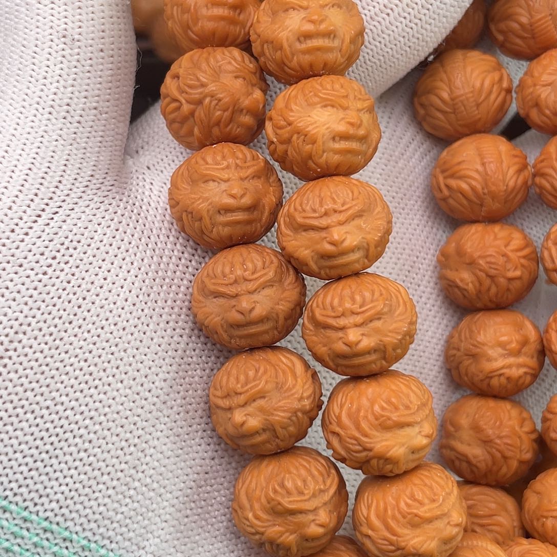 潮***心猴头核桃吊坠大圣