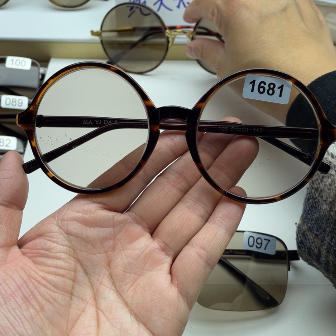 茶水晶复古圆 1681