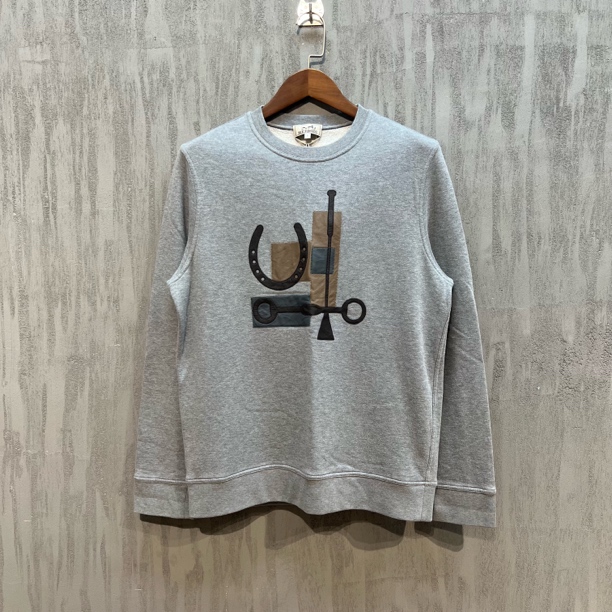 99新 Hermes/爱马仕 爱马仕灰色胸前图案拼皮卫衣L码 Z00689