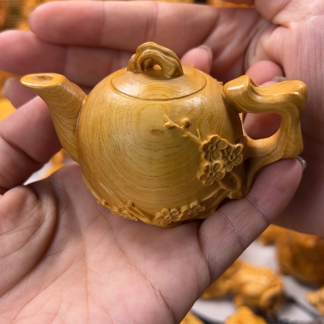 抖***⁸柏木（崖柏）精雕茶壶