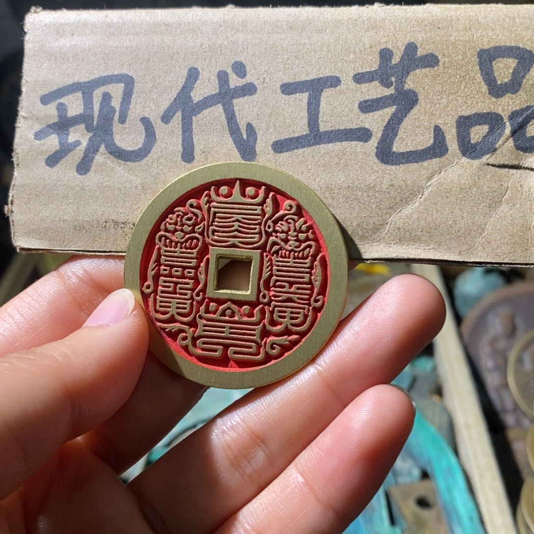 铜现代工艺设计风格