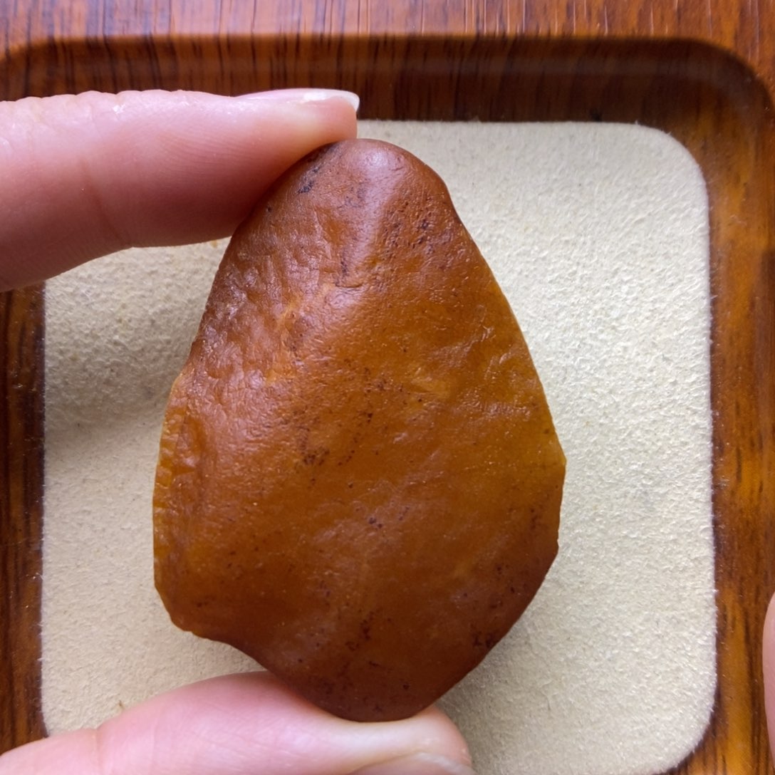 定制琥珀未镶嵌敏