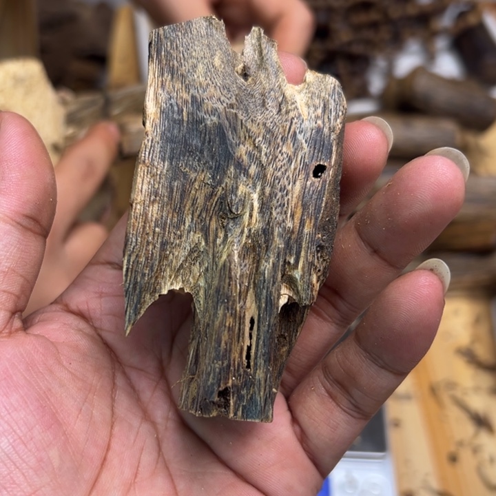 沉香沉香碎屑27克