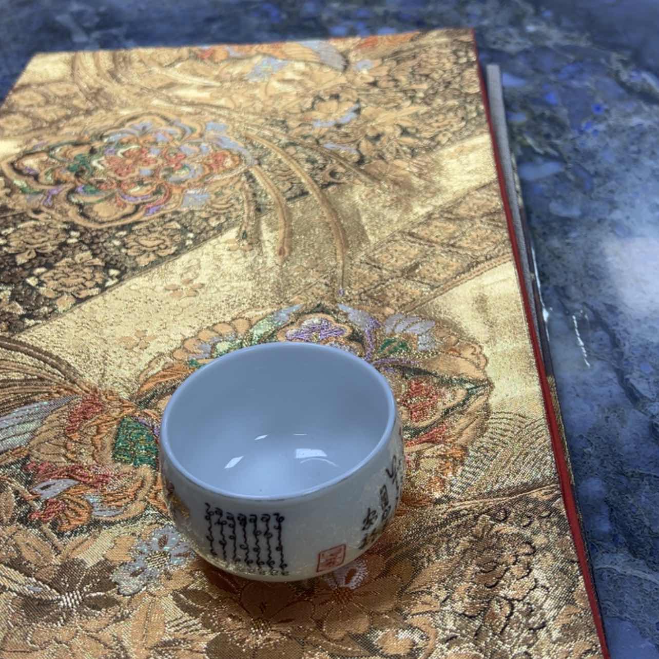 【闪购商品】陶瓷马克杯带盖勺