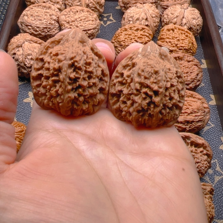 吊坠文玩核桃满天星36