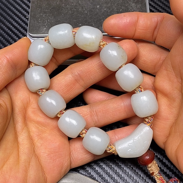 颈饰未镶嵌和田玉C****9