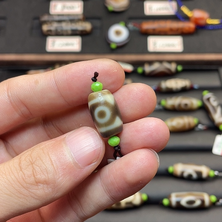 未镶嵌玛瑙/玉髓珠宝半成品