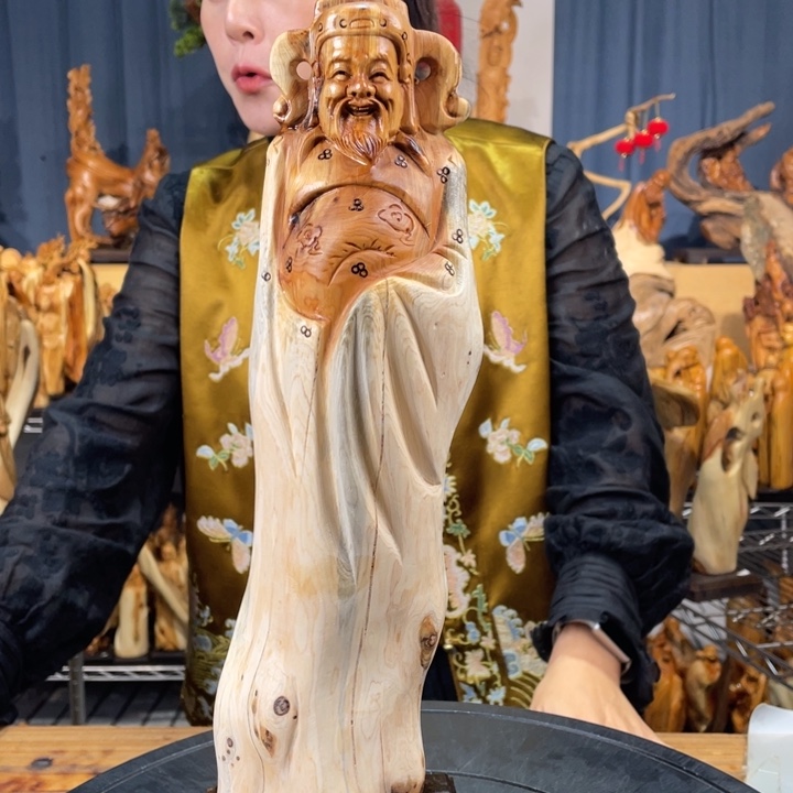 柏木（崖柏）随型摆件