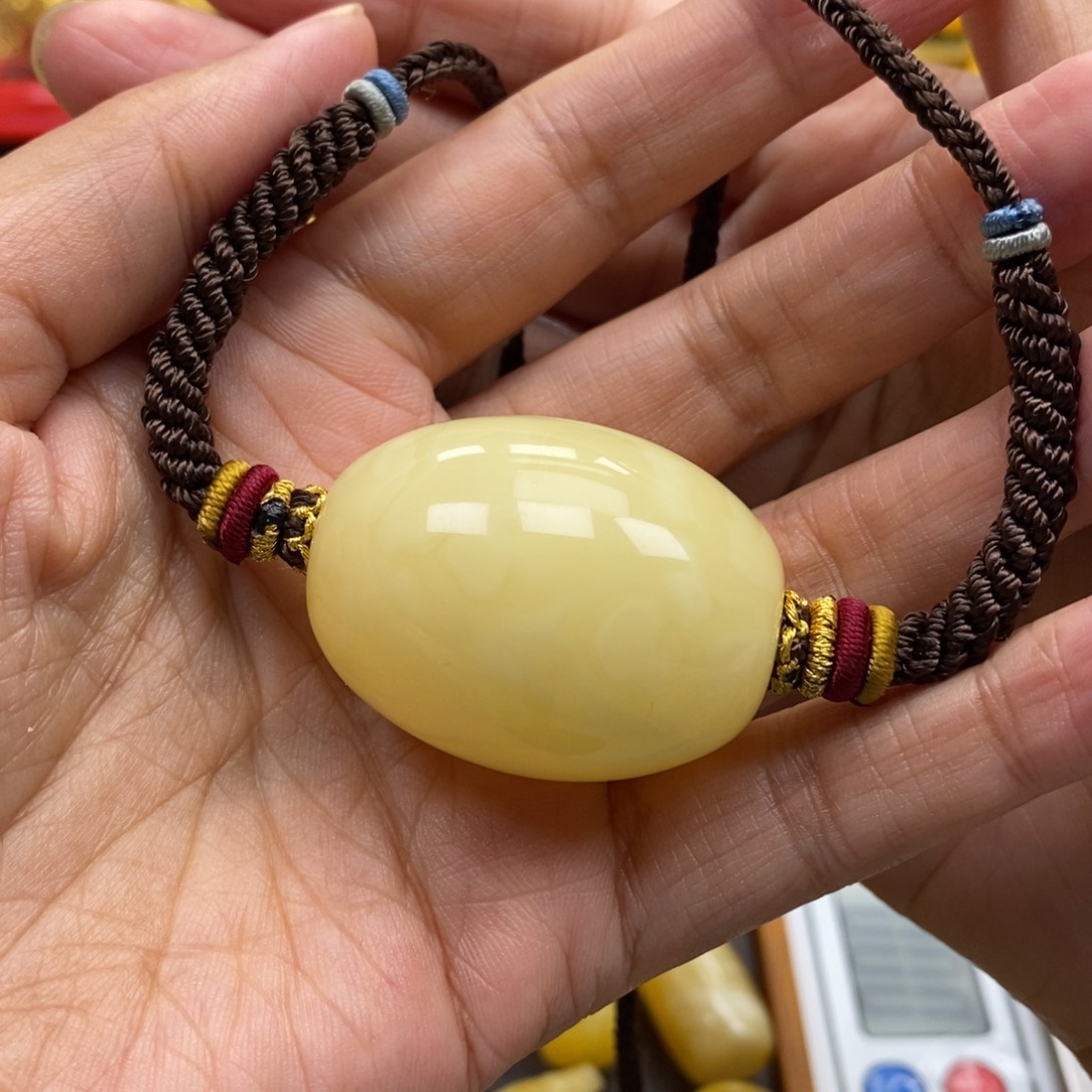 琥珀未镶嵌裸石蜜蜡