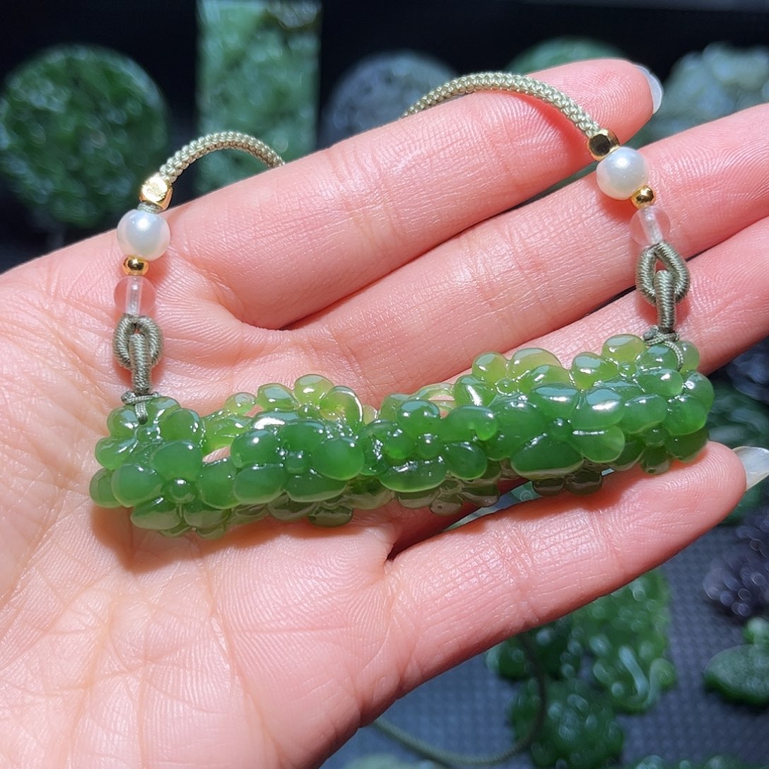 和田玉颈饰未镶嵌