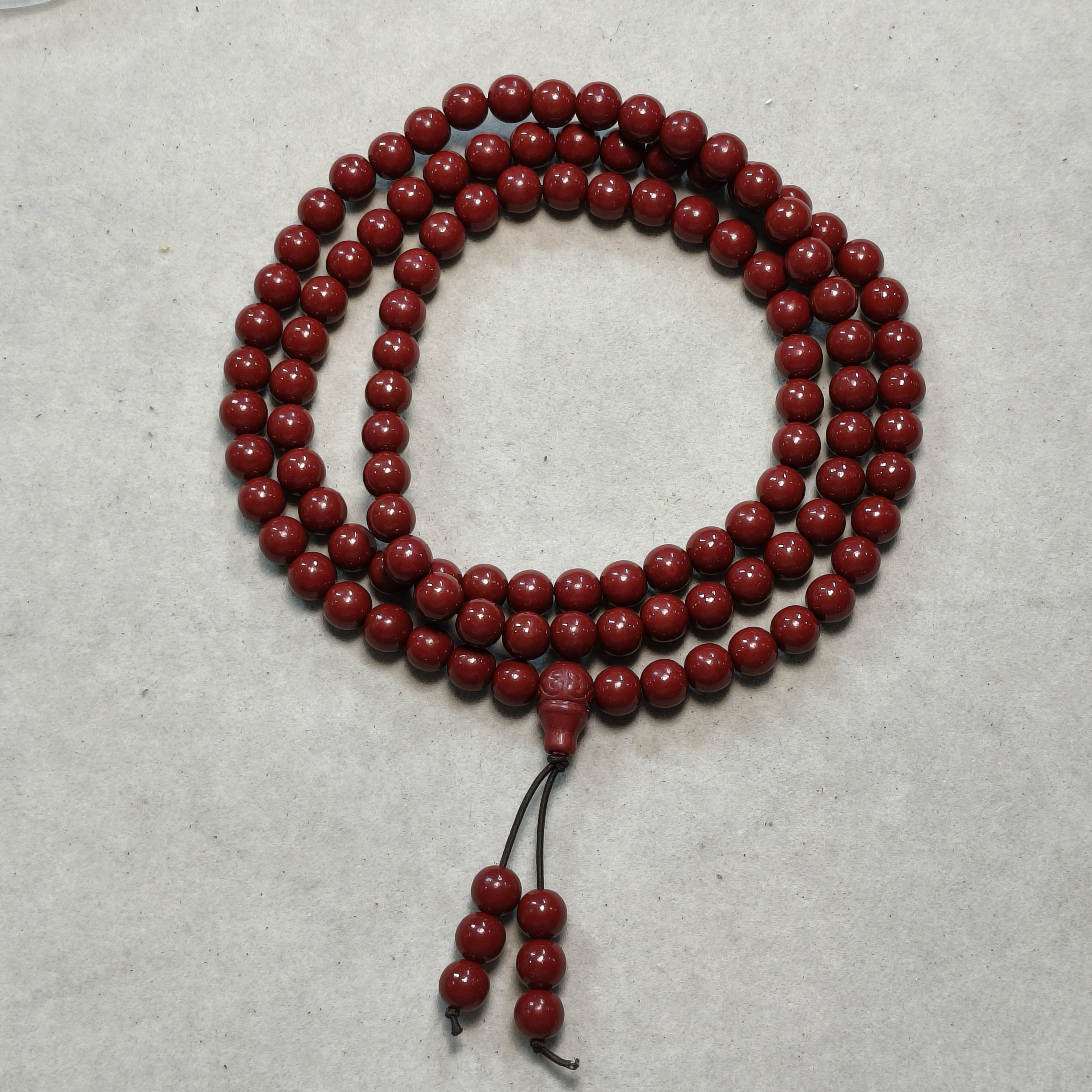 含辰砂工艺品A429 辰砂卡0.8圆珠多圈手串(合成)