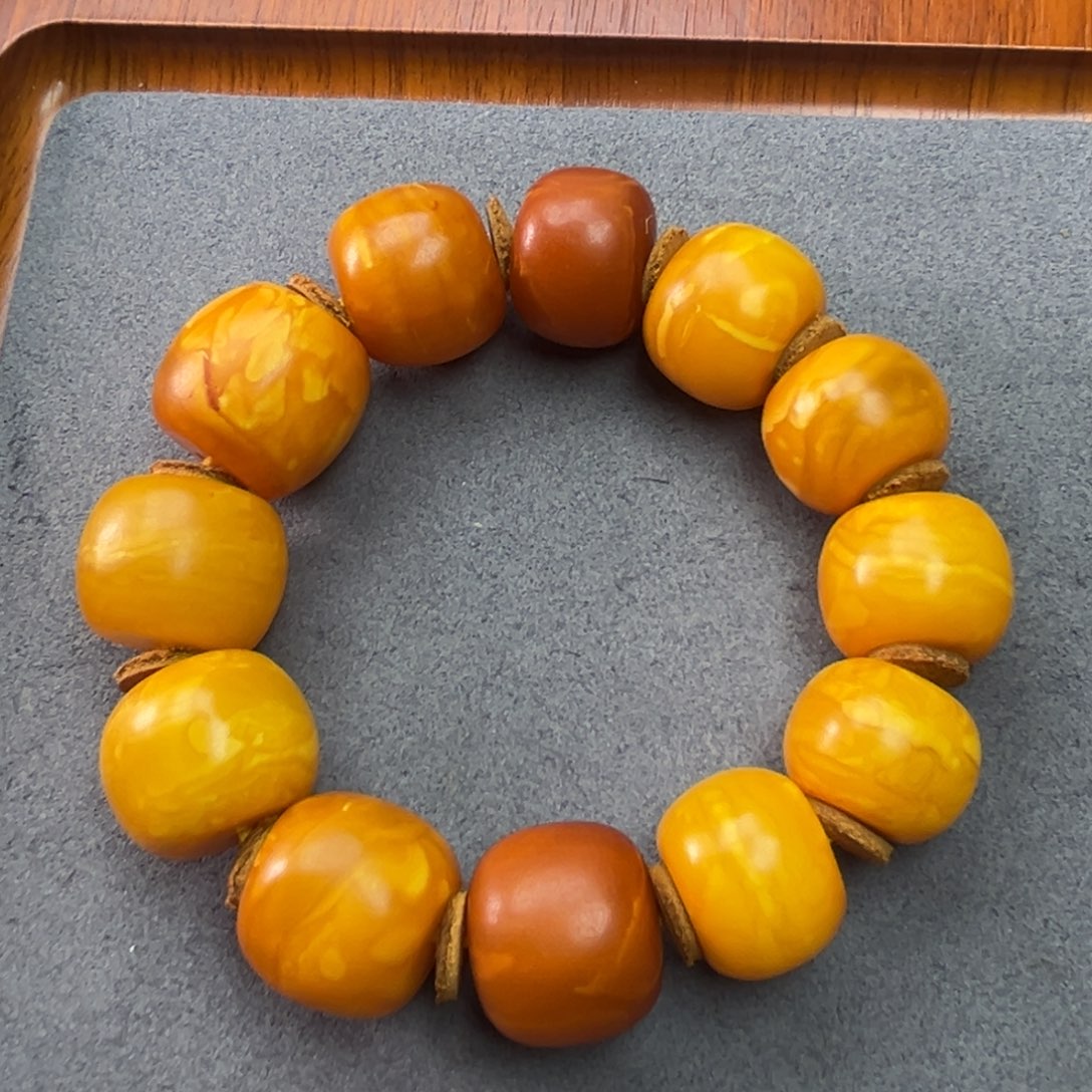 未镶嵌吊坠(不含链)蜜蜡