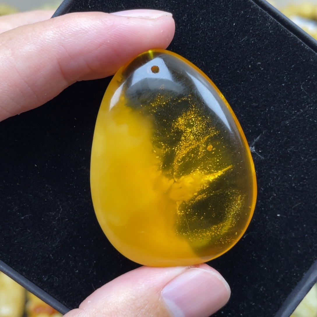 琥珀裸石未镶嵌琥珀蜜蜡