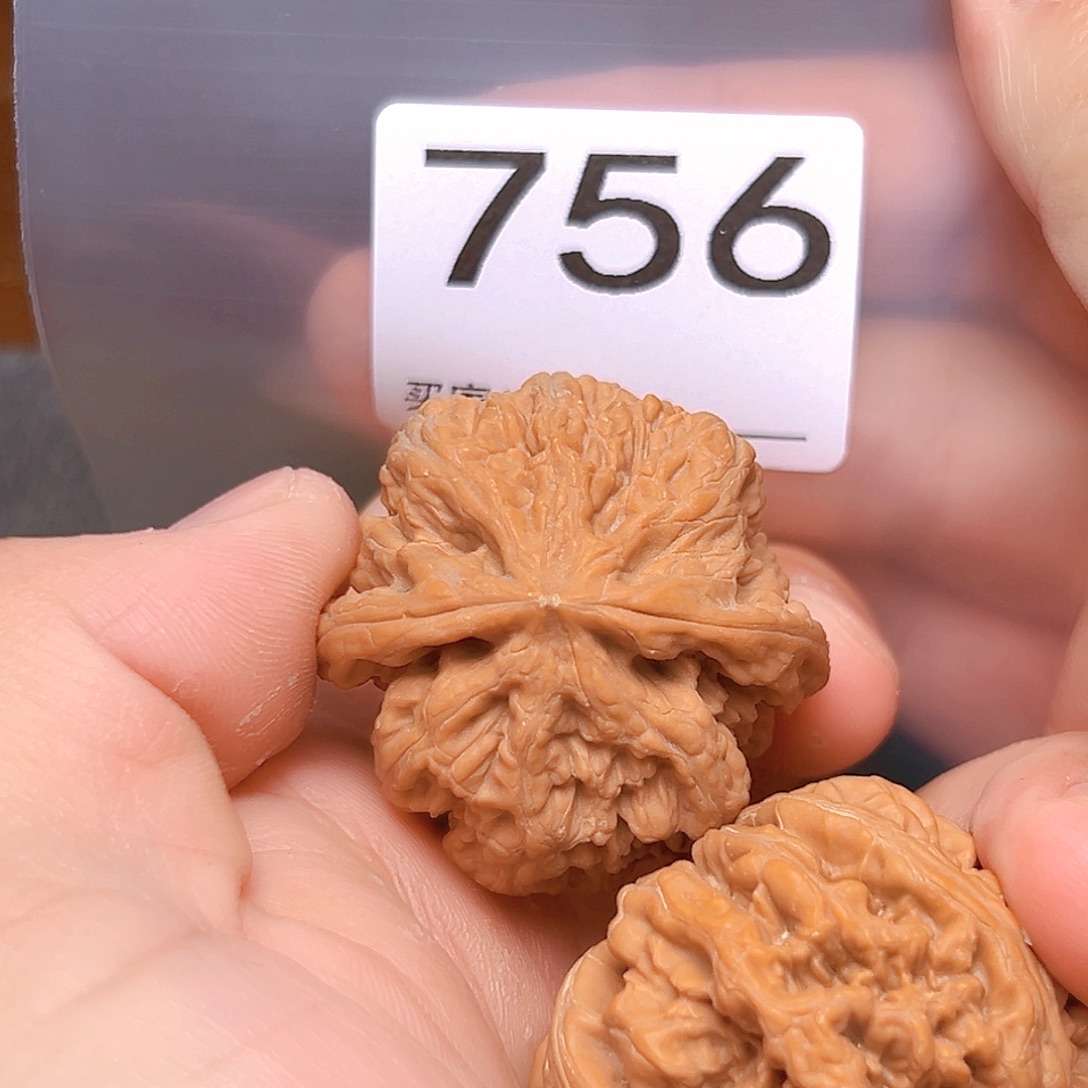 吊坠文玩核桃30大粗筋