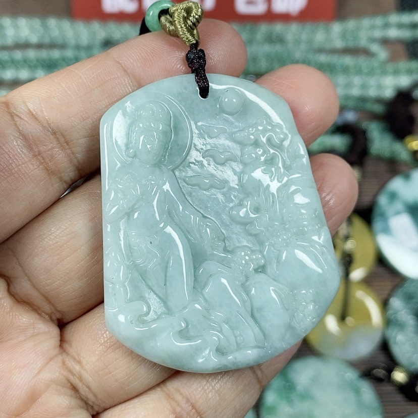 【闪购商品】翡翠颈饰未镶嵌玉吊坠翡翠玉山水自在观音