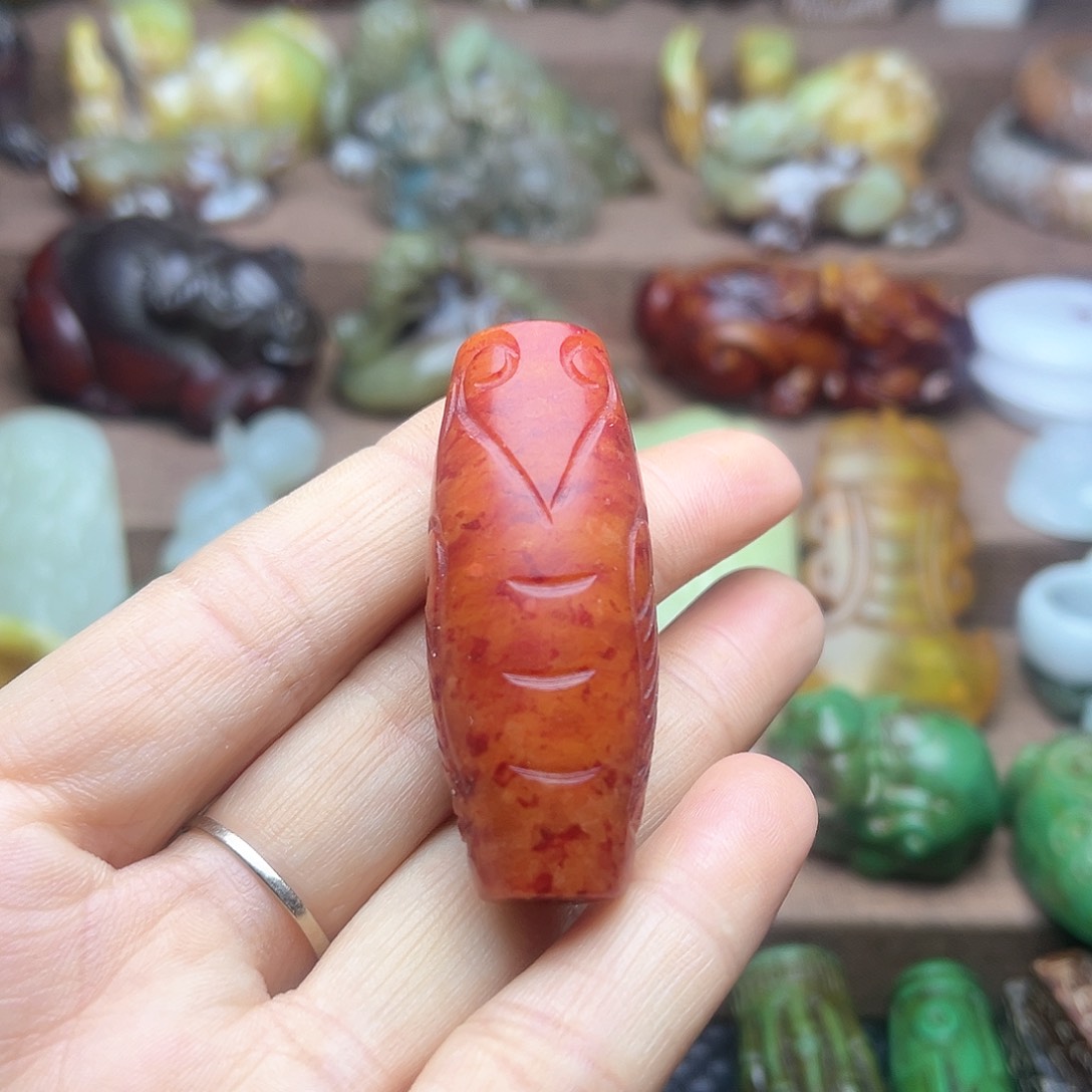 白玉菩提吊坠85。。