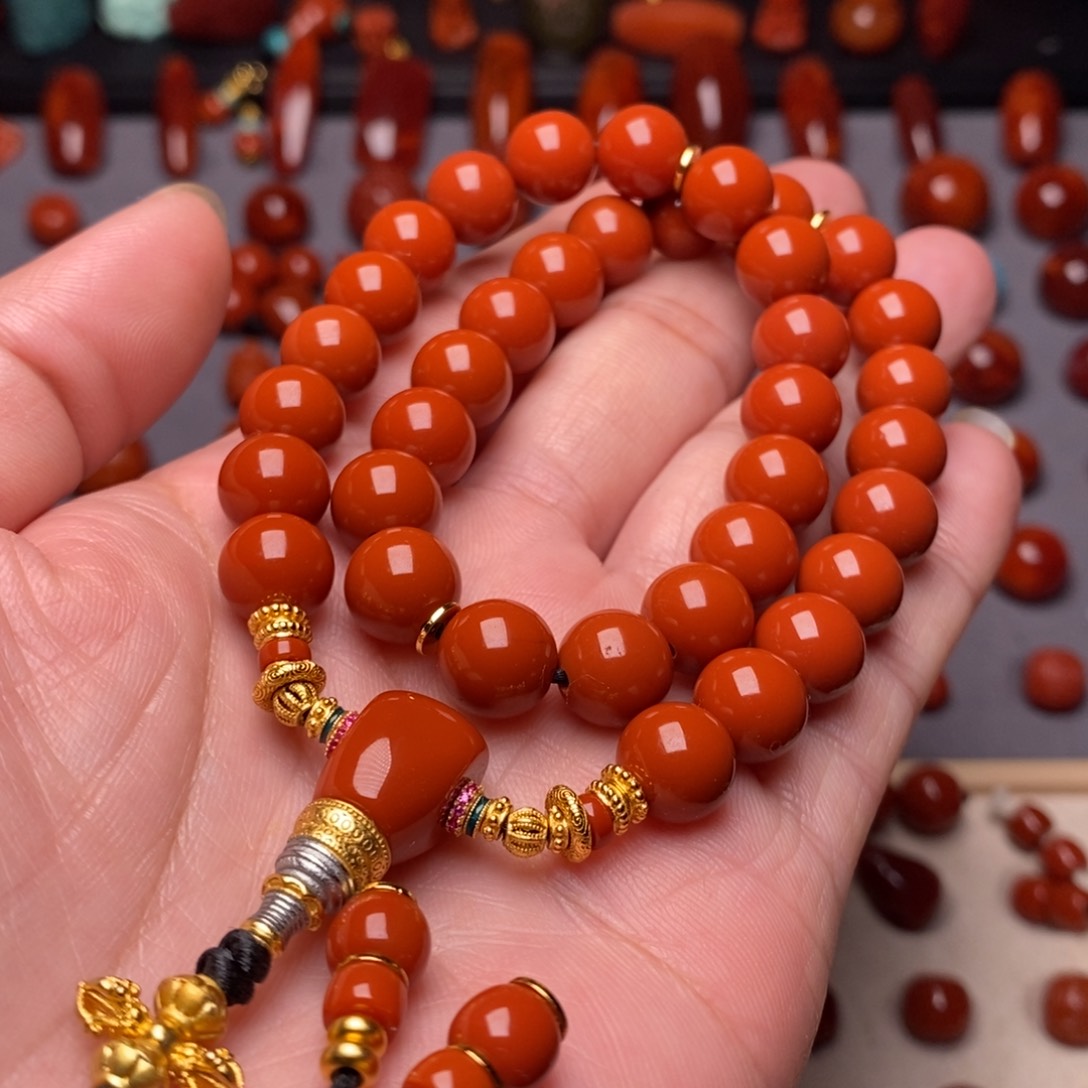 南红玛瑙纯色手持银S925镀金镶嵌