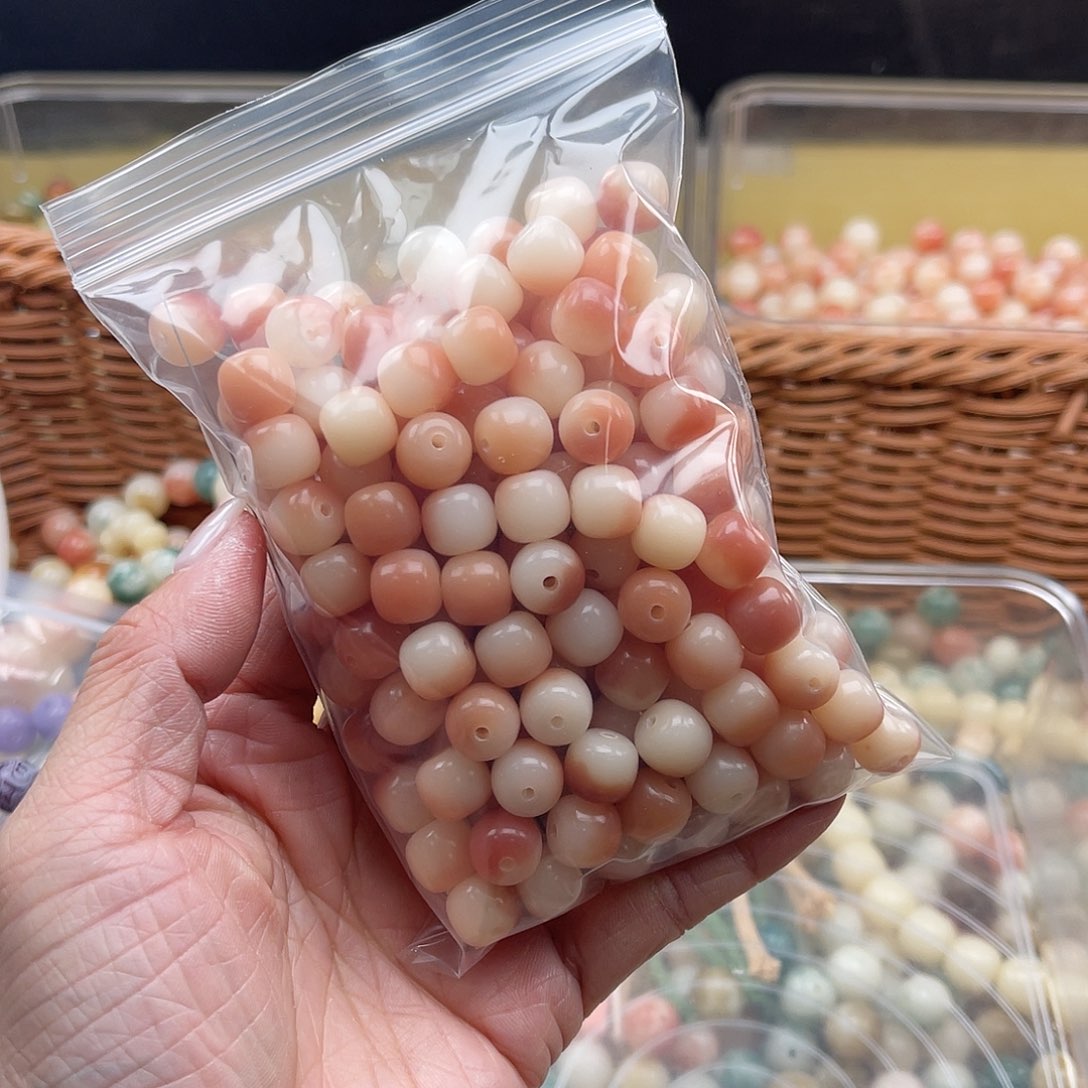 白玉菩提吊坠Q/10mm/140颗锅底