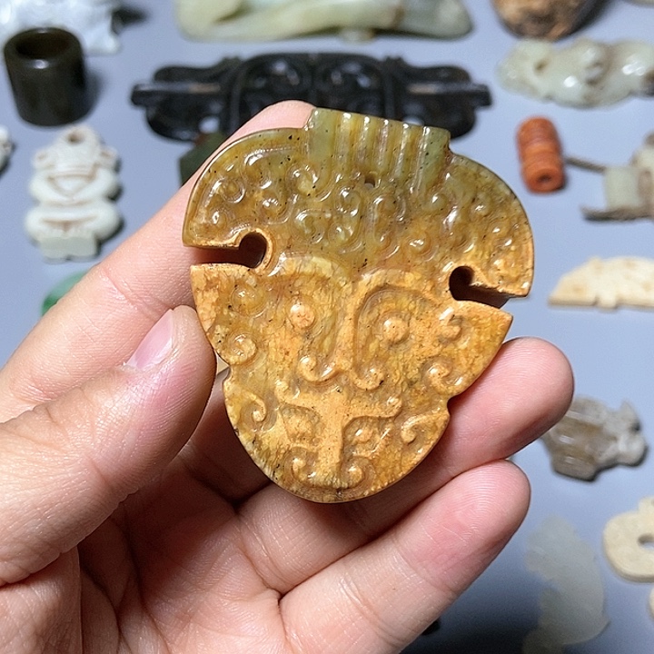 和田玉未镶嵌颈饰84