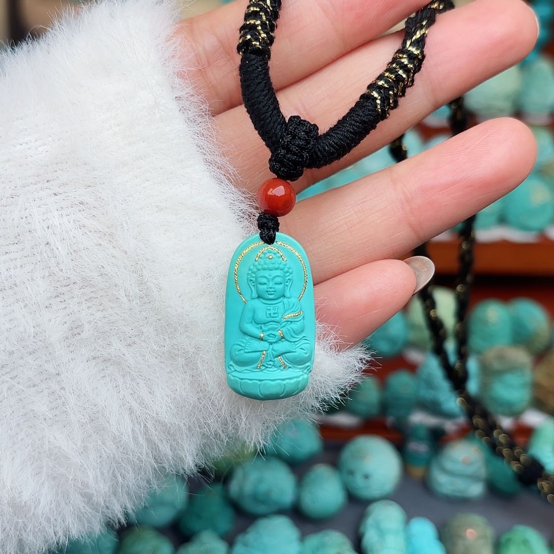 绿松石配饰未镶嵌