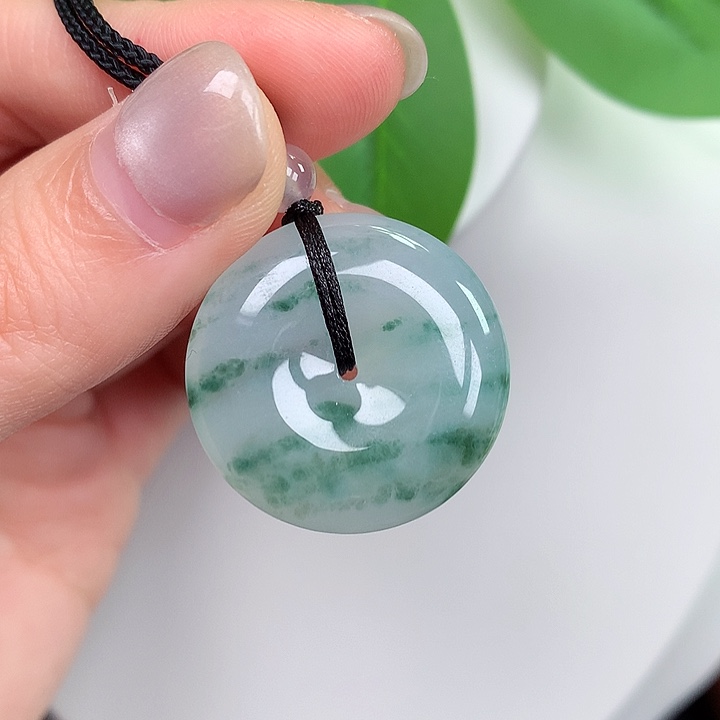 翡翠未镶嵌颈饰19；25.1-6.2mm