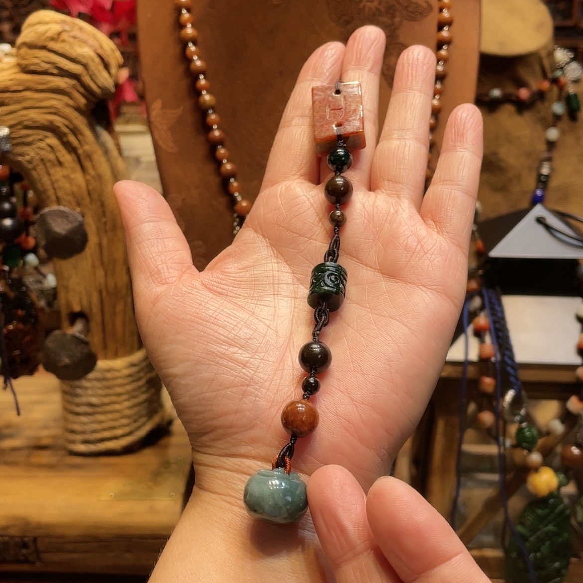 【闪购商品】颈饰未镶嵌翡翠