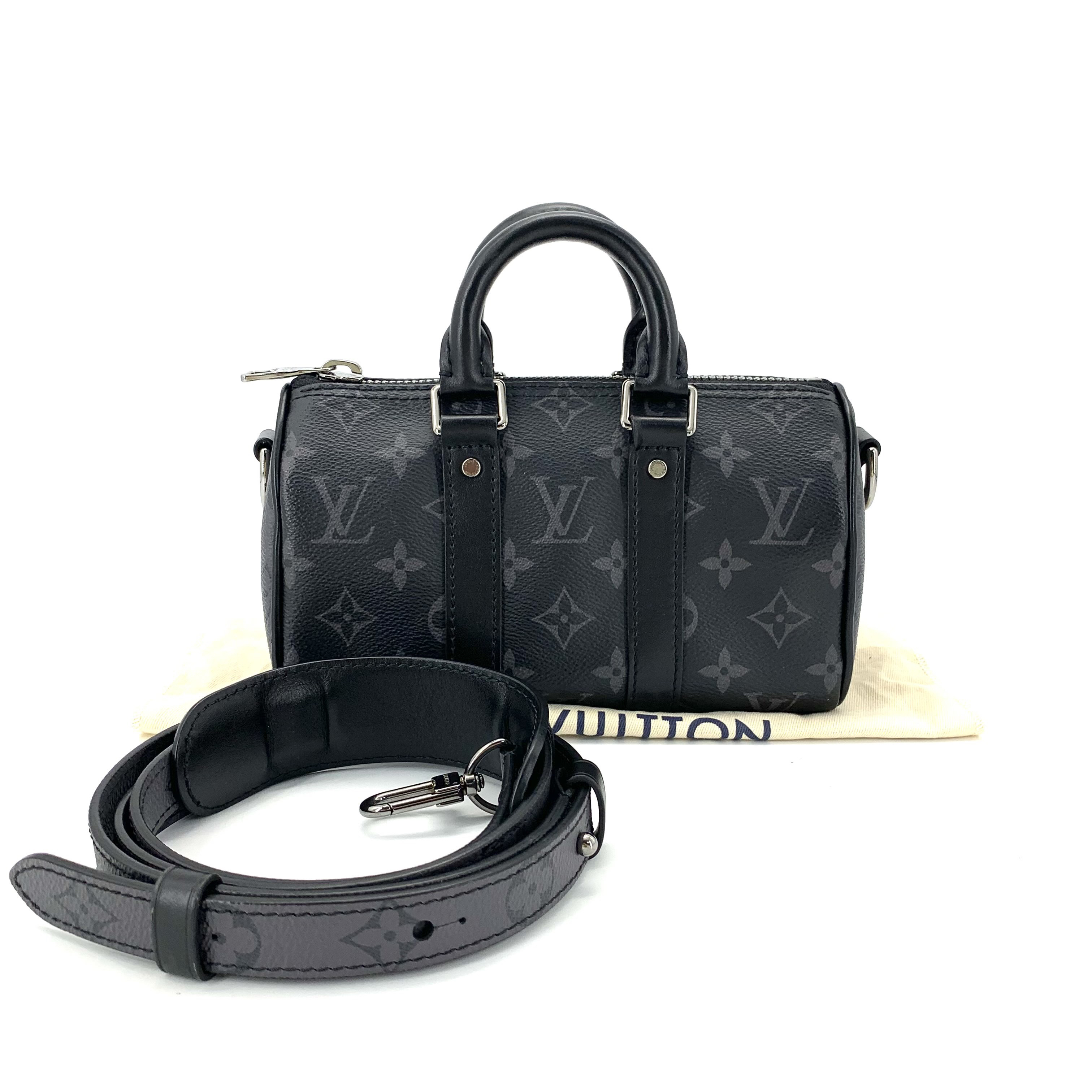 99新 LouisVuitton/路易威登 经典keepall xs黑武士斜挎包  21/12
